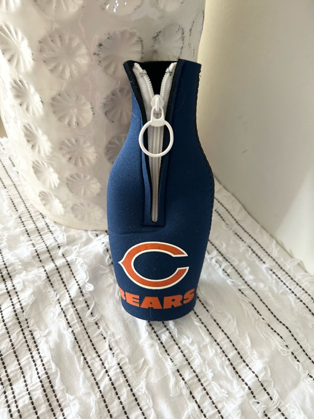 Chicago Bears Bottle Coozie Zippered Neck Team Logo